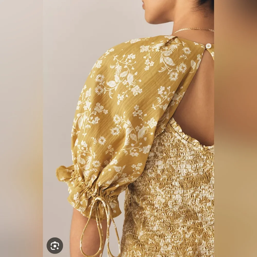 Anthropologie‎ Cotton Seersucker Smocked Puff-Sleeve Crop Top Large Chartreuse - Picture 7 of 15